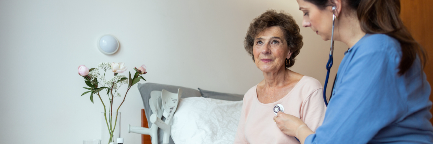 atencion-medica-adulta-mayor-medico-domicilio-global-red-salud